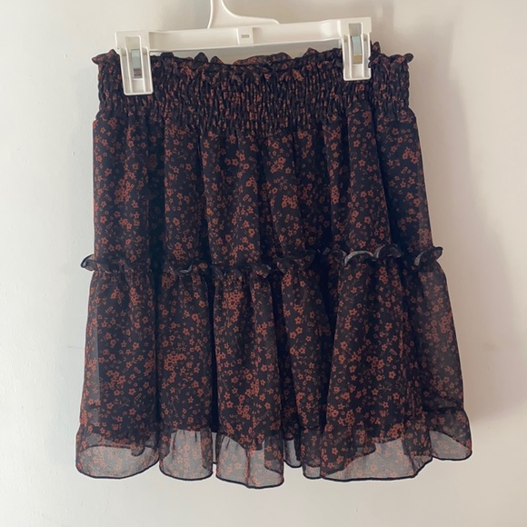 Floral skirt - Picture 3 of 12
